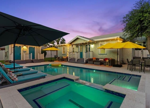 west-palm-beach-airbnbs