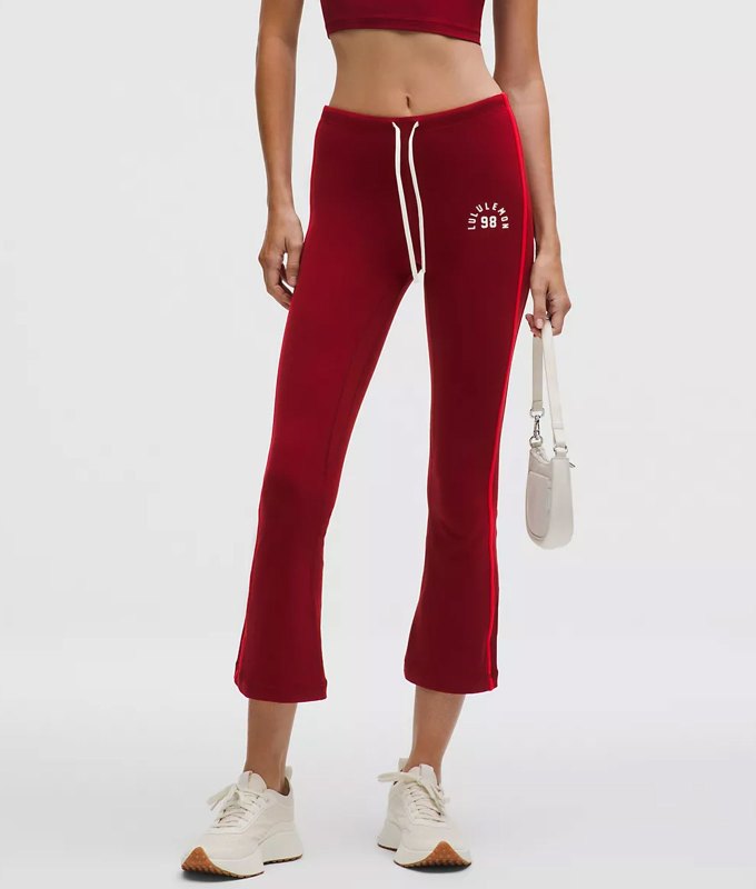 2000s athleisure lululemon red pants