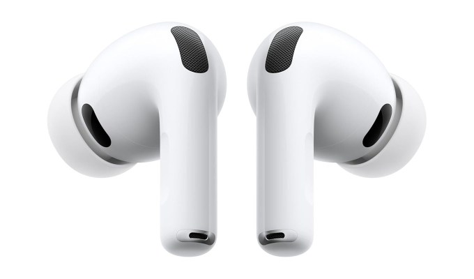 The Apple AirPods Pro 3.