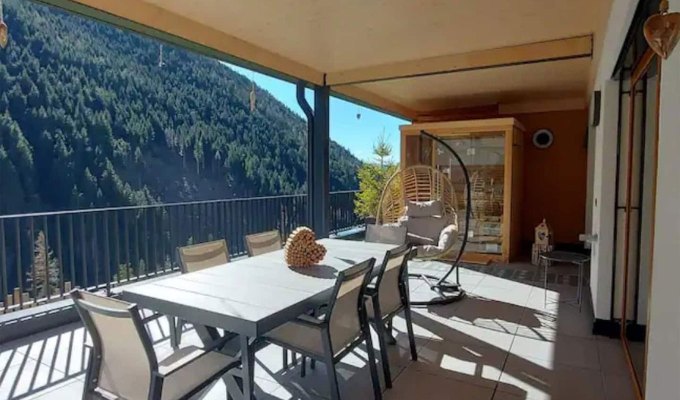 scent-of-pines-luxury-with-whirlpool-and-sauna.