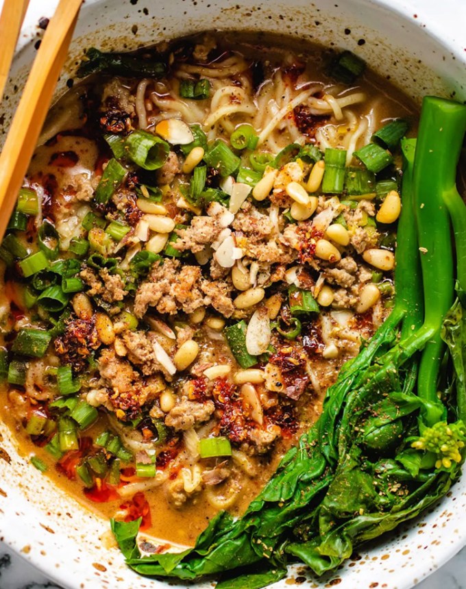 traditional chinese new year foods: sichuan dan dan noodles