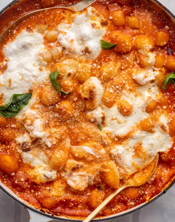 easy gnocchi recipes: baked vodka sauce gnocchi with burrata