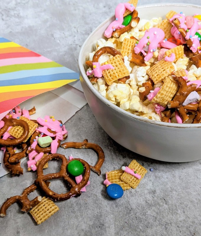 barbie snack mix