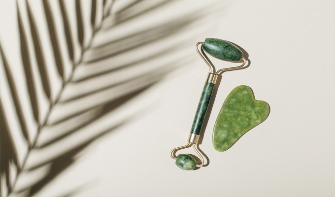 french woman vanity gua sha jade roller