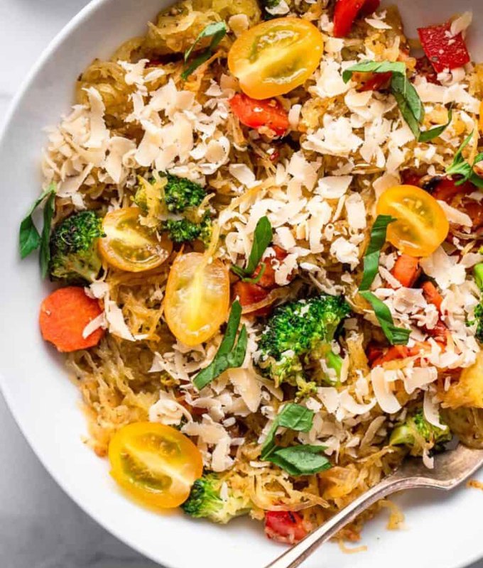 fun-dinner-ideas-32.-Spaghetti-Squash-Primavera.jpg