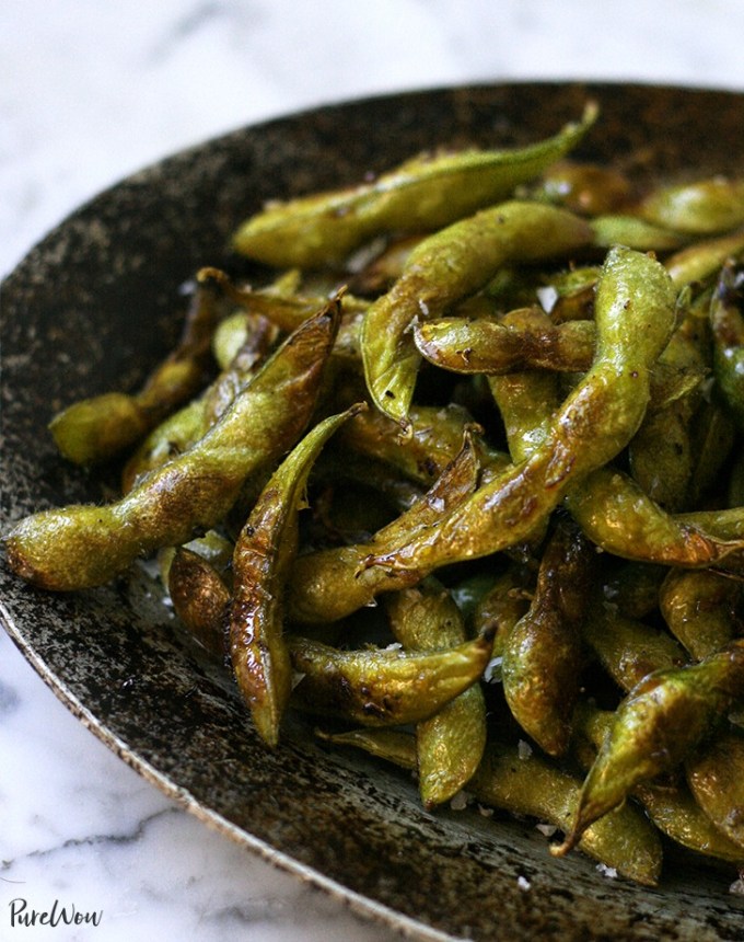 healthy protein snacks: bowl of roasted edamame
