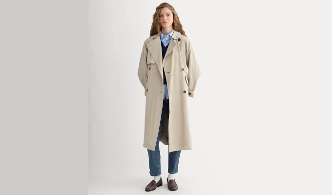 sezane clyde trench alternatives Everlane Drapey Twill Trench